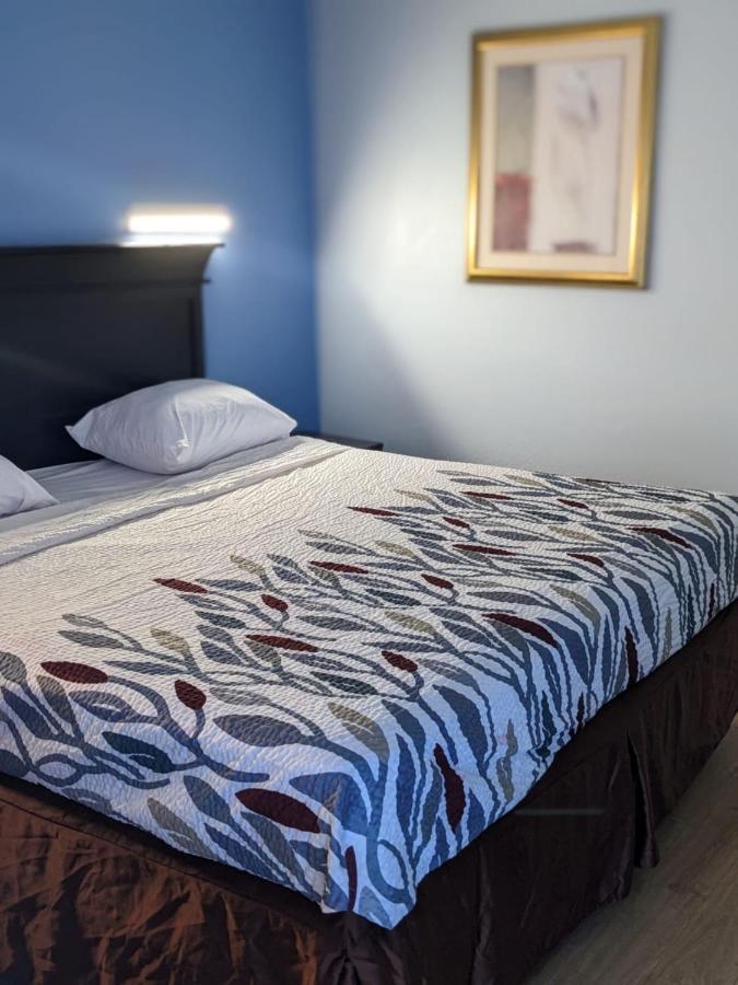 Budget Inn 亚历山德里亚 外观 照片